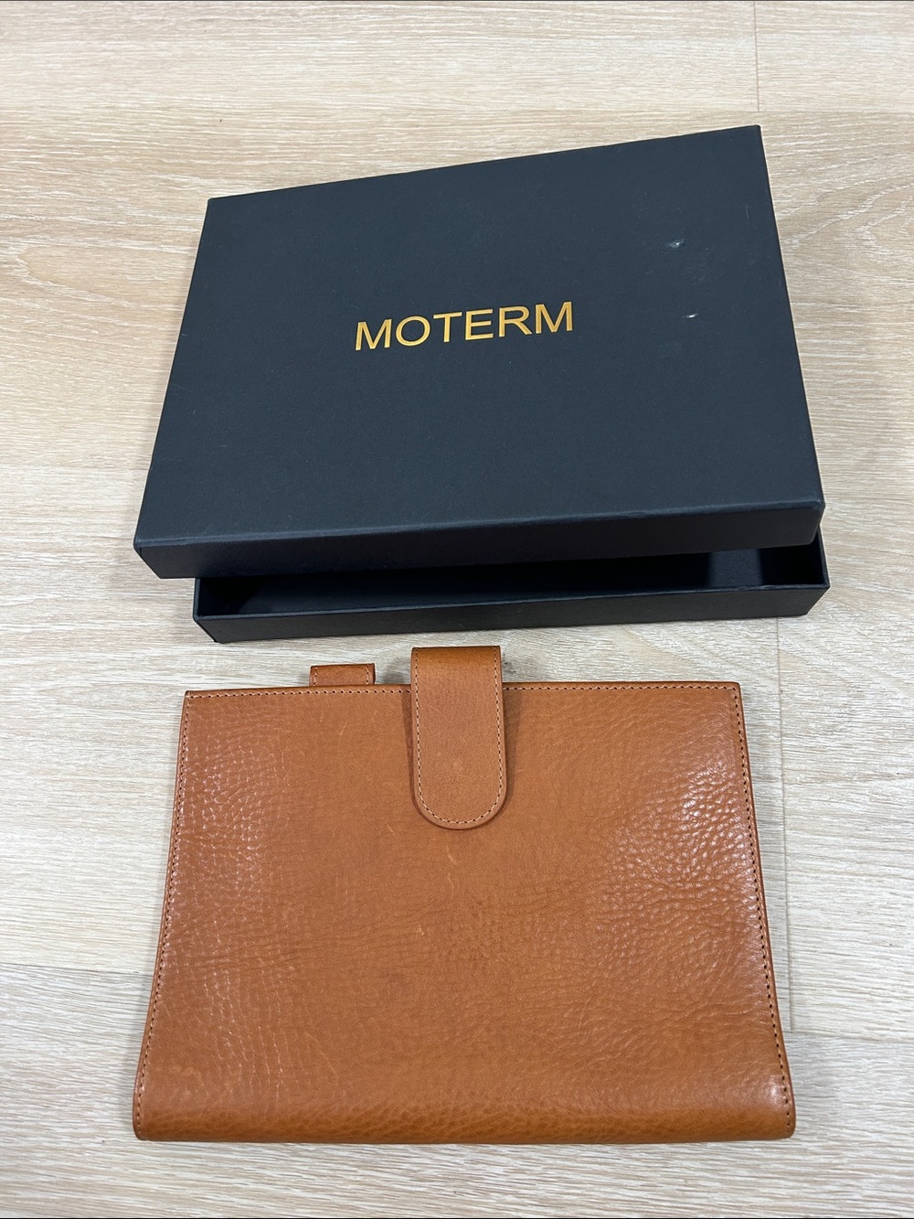Women's Leather Planner Cover